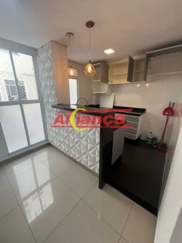 Apartamento com 2 dormitórios e vaga fixa no Parque Santa Beatriz em Guarulhos