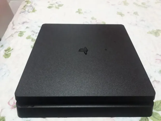 Ps4 slim 500Gb
