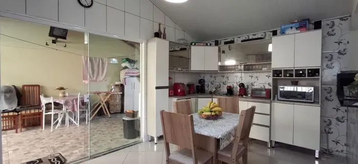 Casa com 2 dormitórios à venda, 56 m² por R$ 320.000,00 - Vila dos Comerciarios II - Tauba
