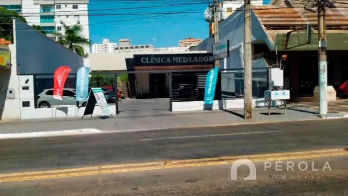 Casa Comercial em Setor Central - Goiânia