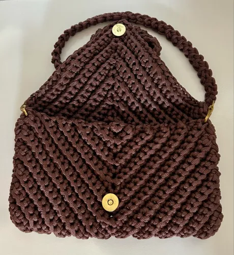 Vende se bolsa de tricô