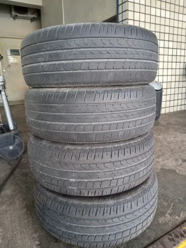 04 Pneus 195/50 aro 16 Pirelli 