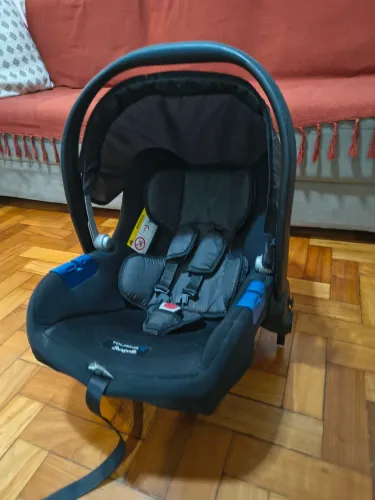 Cadeirinha de carro / bebê conforto