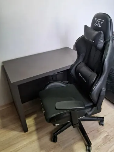 Cadeira gamer/escritório e mesa MDF