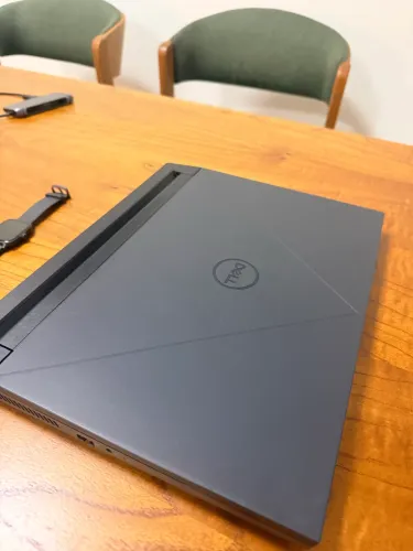 Dell G15 RTX 3050 - i5-13450HX, 24GB DDR5, 256GB SSD