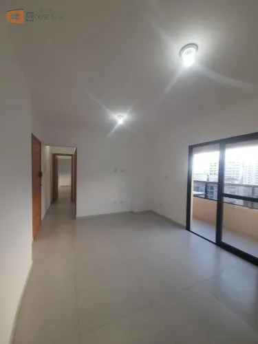 Apartamento em Canto do Forte - Praia Grande, SP