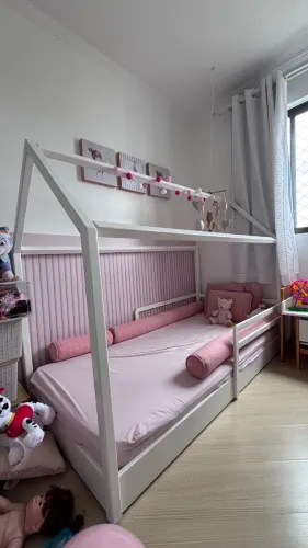 Cama infantil casinha