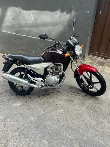 Vende-se cg 150 esporte conservado moto de garagem