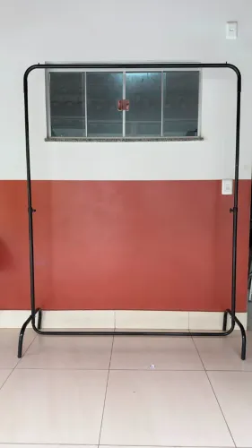 Arara metal preta