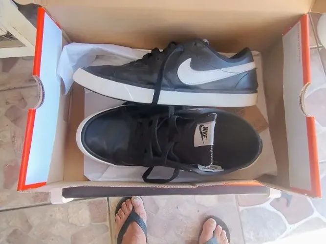 Tênis Casual Nike e Adidas