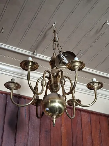 Lustre Metal Antigo