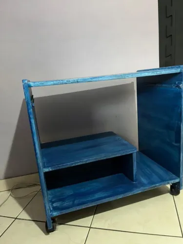 MESA-RACK HOME OU COMPUTADOR COM RODAS