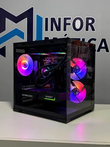 PC Gamer Ryzen 7 5700X / 32GB / RTX 5060 8GB Ghost