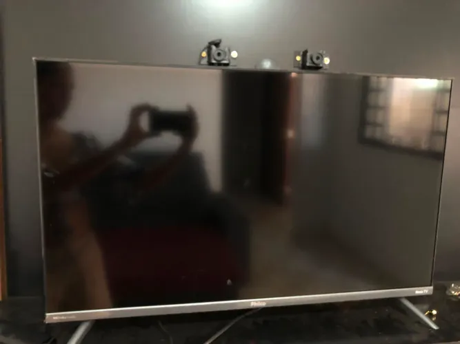 Vende-se essa TV SMART 32 POLEGADAS