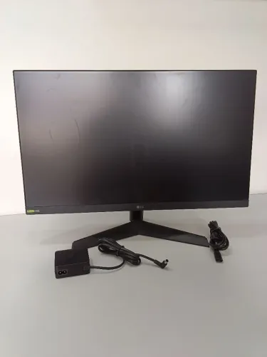 Vendo Monitor Gamer LG UltraGear 24GS60F Semi novo 