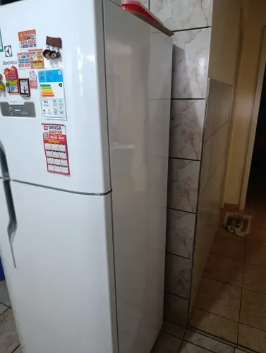 Geladeira Electrolux Frost Free 