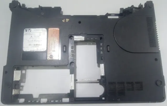 base inferior notebook sti1442