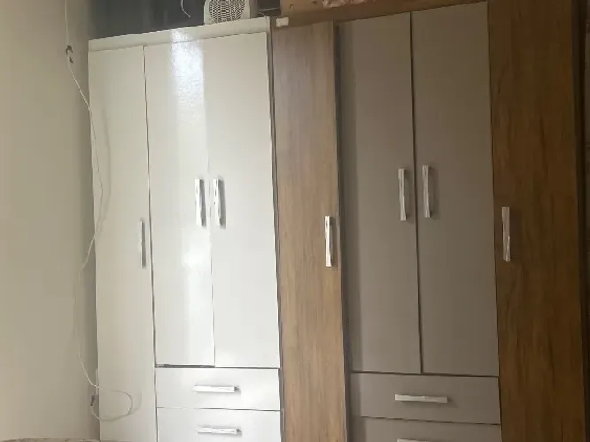 Guarda roupa a venda