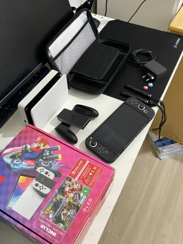 Kit Nintendo switch oled desbloqueado aceito trocas