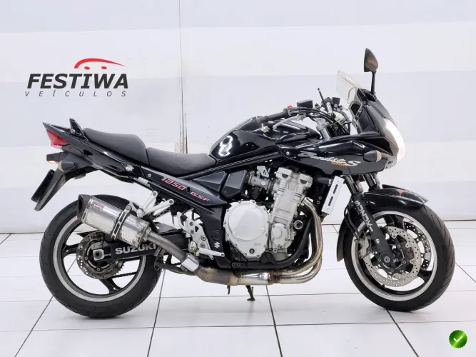 Suzuki Bandit 1250s 2011