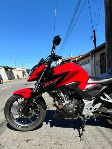 Twister 300f 2023 17.300km Perfeito Estado