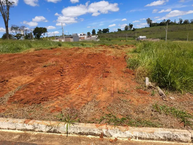 Terreno nossa senhora das valias 