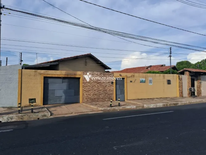 Imóvel na Rua Visconde da Parnaíba | Excelente para Comércio ou Residência no In