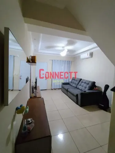 CASA SOBRADO EM CONDOMÍNIO NO BAIRRO PLANALTO VERDE.