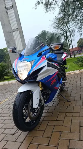 GSX-R 750