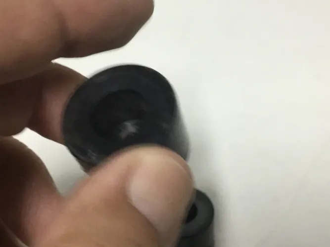 Pés para receiver Marantz 
