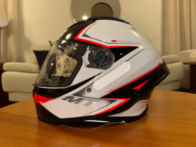 Capacete de Moto MT Stinger 2