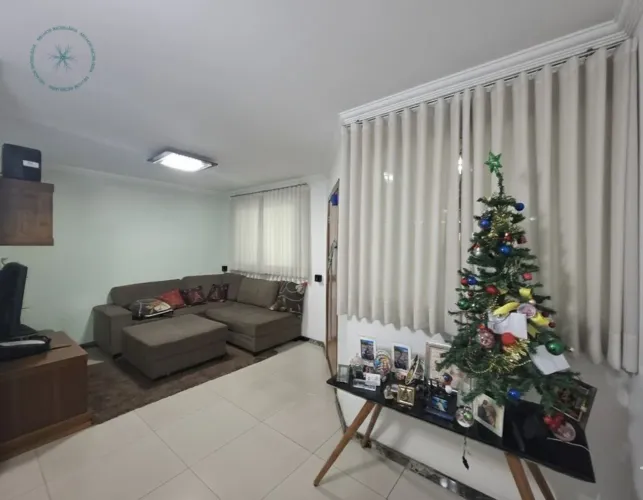 Casa Geminada a venda no Planalto, Belo Horizonte - MG