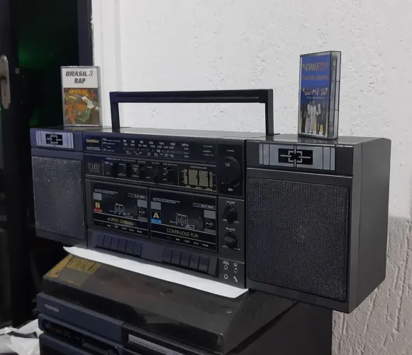Rádio antigo TOCA FITA GIGANTE RELIQUIA TUDO OK ANOS 80