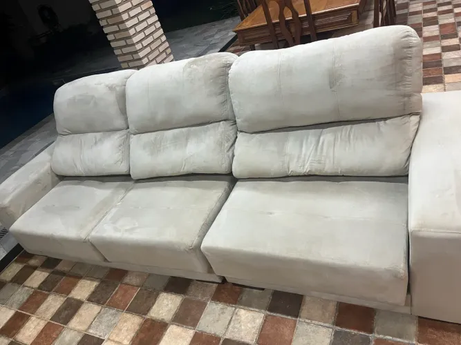 Sofá 3 Lugares retrátil e a reclinável