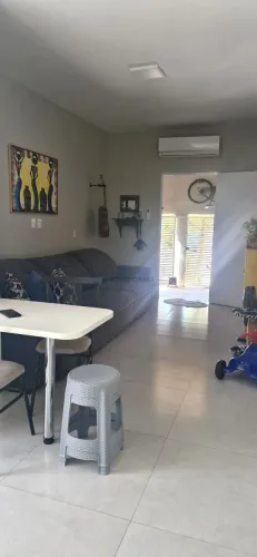 Compre Casa Térrea Confortável no Sta Cruz II