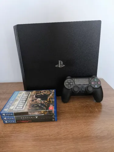 PlayStation 4 Pro 1TB + 1 Controle + 3 Jogos