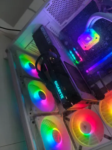 Placa de vídeo RTX 4070ti super 16gb de ram