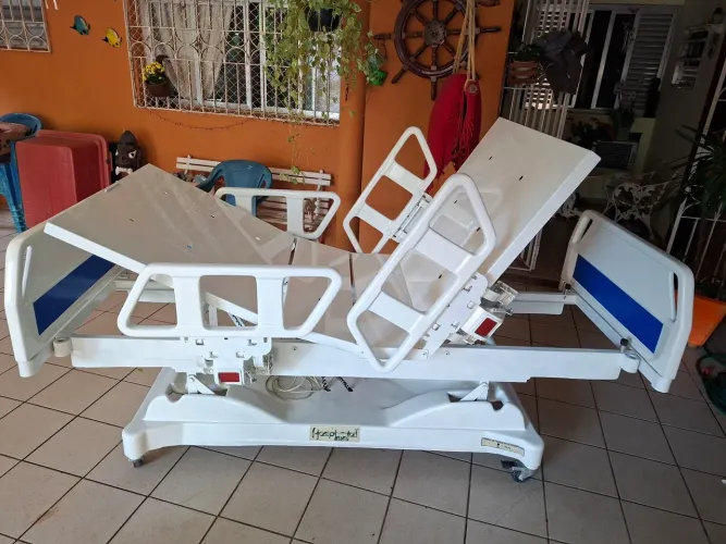 Cama hospitalar proclive 8p,novíssima.