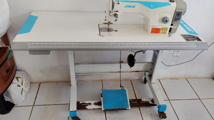 Máquina de costura Industrial