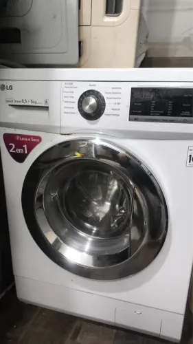 Máquina lava e seca LG
