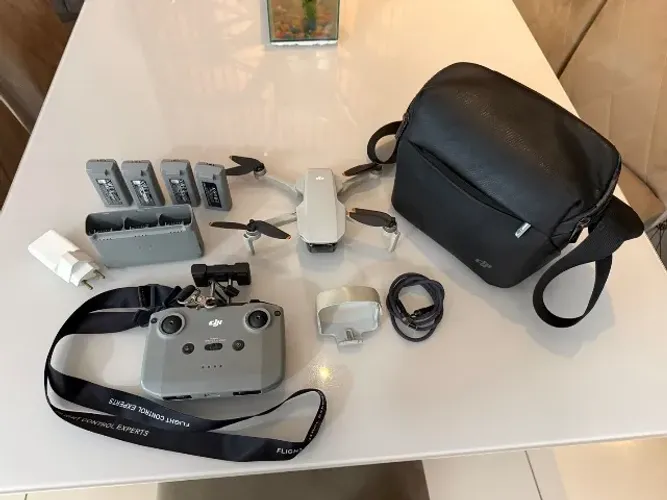 Drone DJI MINI 4k Fly more combo