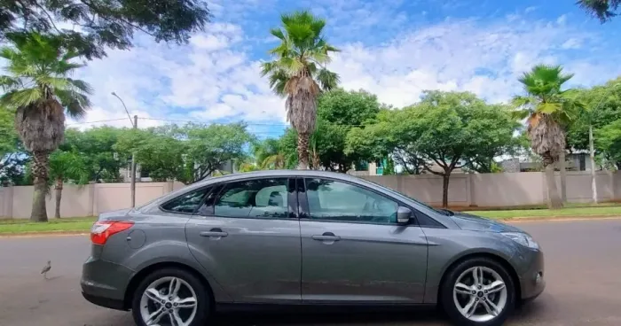 Ford Focus Sedan 2.0 16v/2.0 16V Flex 4P Aut. 2014