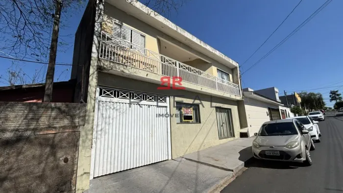 Casa para venda com 372,44 m² 3 Imóveis Assobradado no mesmo Lote e salão frontal em Vila