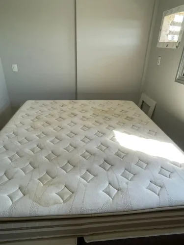 Vendo cama box e colchao king