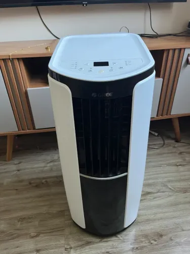 Ar-Condicionado Portátil Gree 12.000 BTUs - Gela Muito! Ótimo Estado