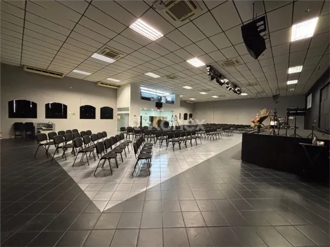 Prédio inteiro à venda com 1126 m² em Sítio do Mandaqui, São Paulo