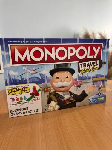 Jogo Monopoly Travel World Tour Hasbro