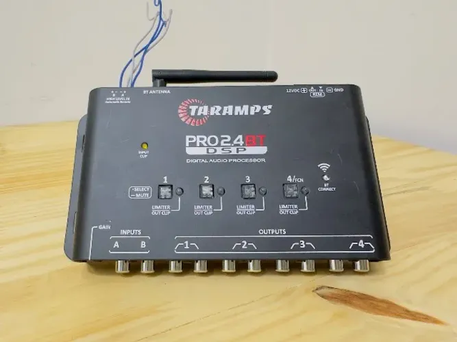 Processador de Áudio Digital Equalizador Crossover Bluetooth Taramps Pro 2.4 BT