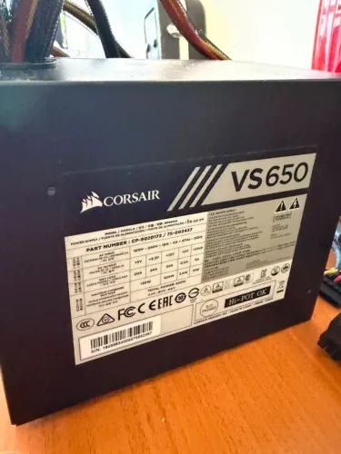 Fonte Corsair vs650
