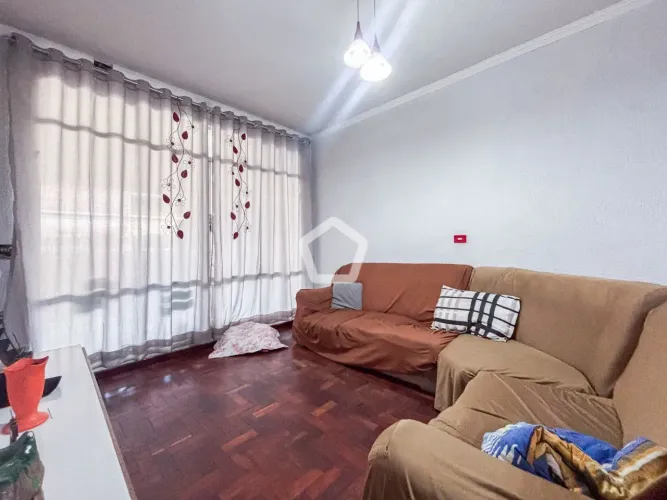 Casa em Vila Jacuí